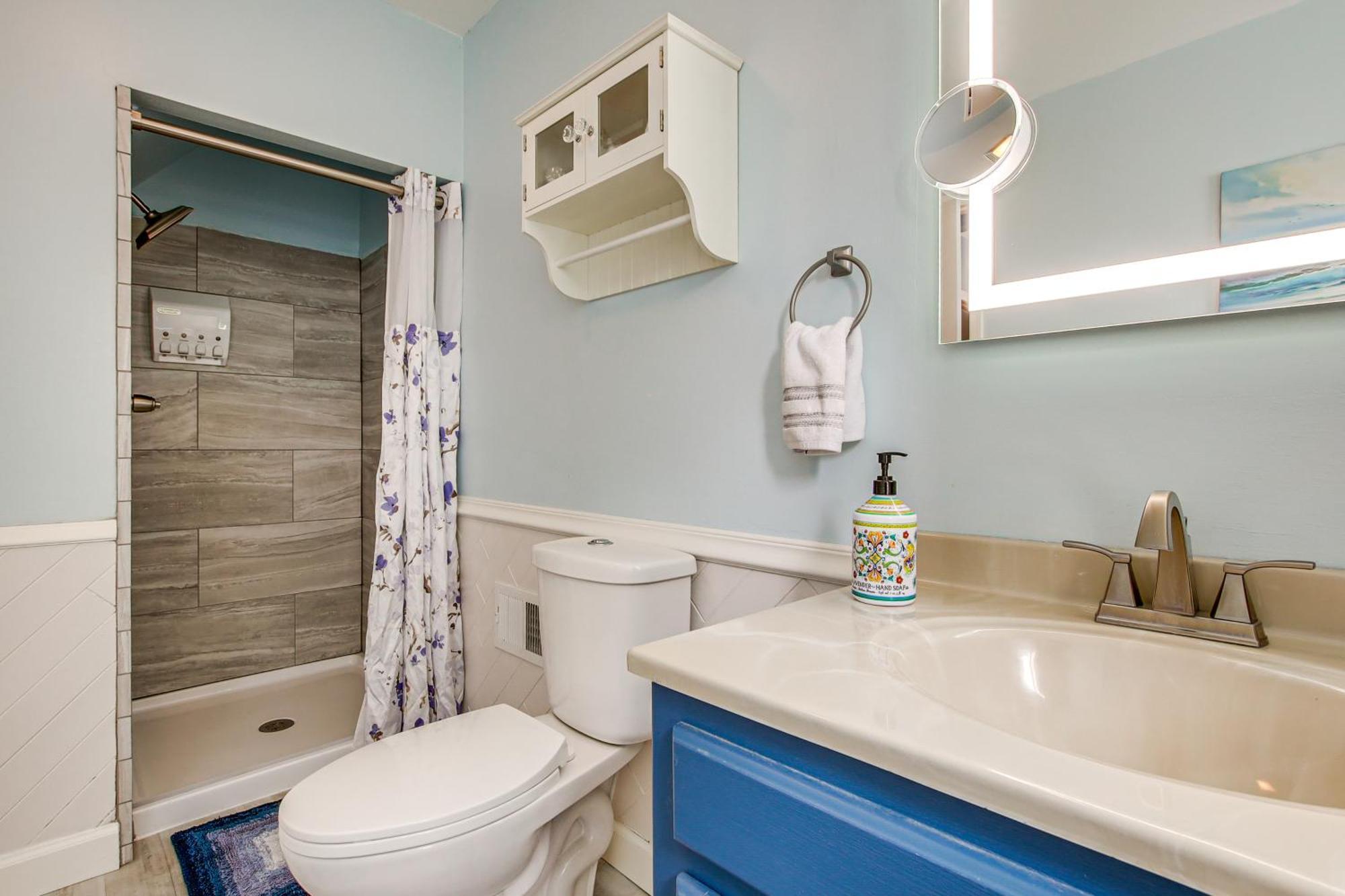 Lavish House With Patio - 2 Blocks To Green Lake! Εξωτερικό φωτογραφία