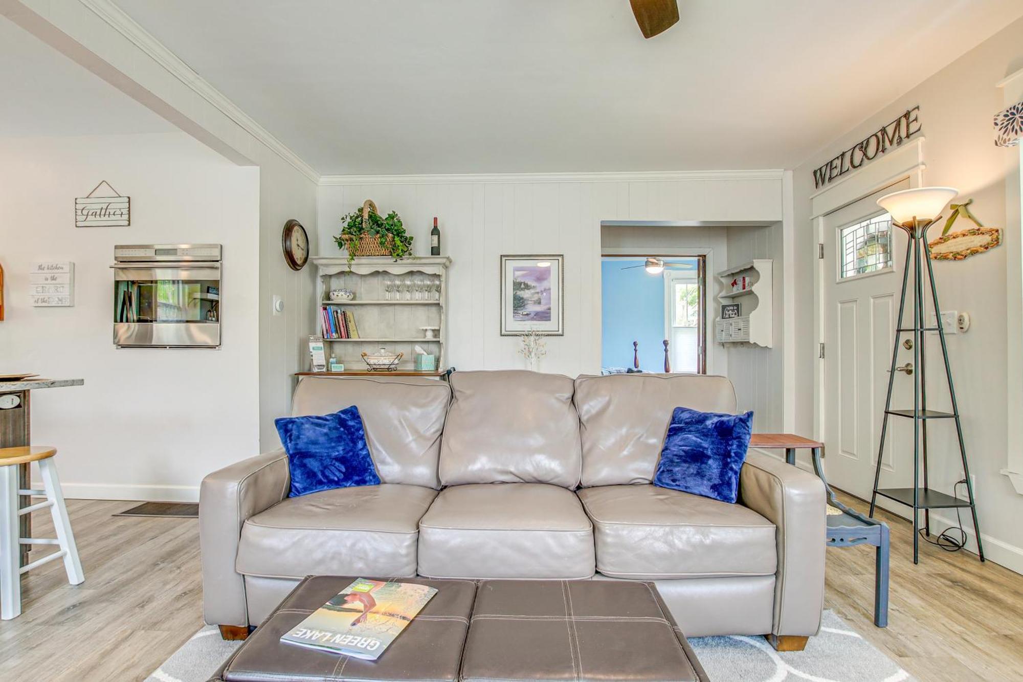Lavish House With Patio - 2 Blocks To Green Lake! Εξωτερικό φωτογραφία